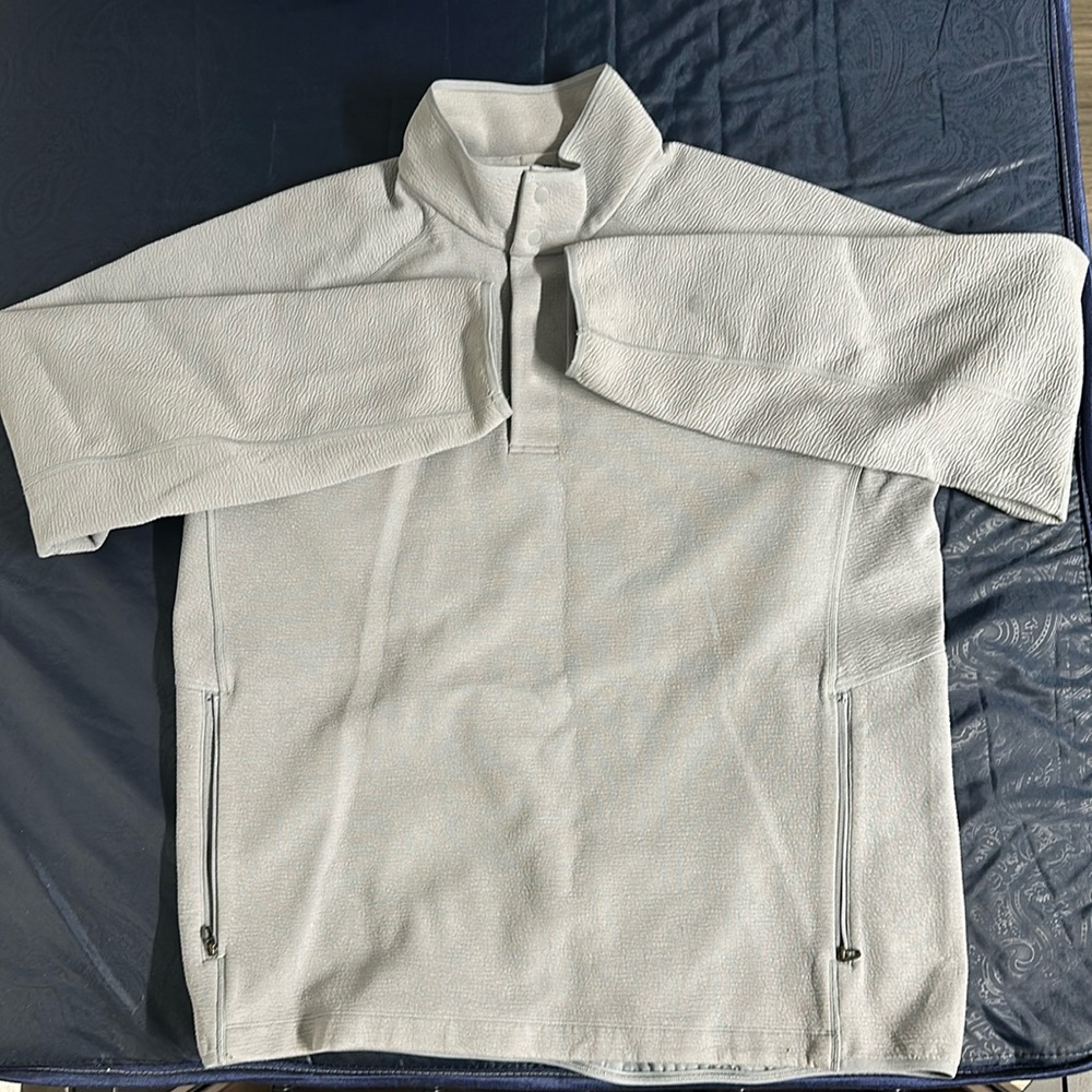 Lululemon Sweatshirt